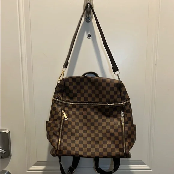 Checkered Brown Backpack - Picture 4 of 14
